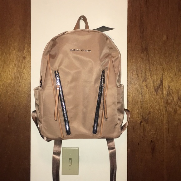 Adrienne Vittadini Handbags - 🔥NWT Adrienne Vittadini Nylon Fashion Backpack